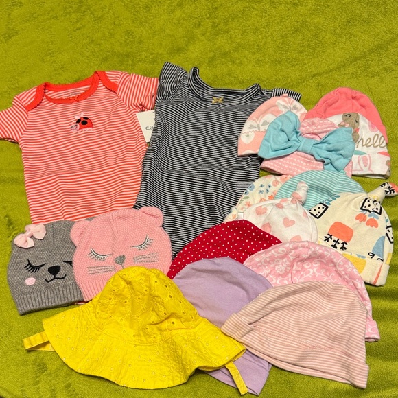 15 Colorful Baby Hats and 2 Carter Sz 3 month Onesie Bundle Baby Girl - Picture 1 of 8